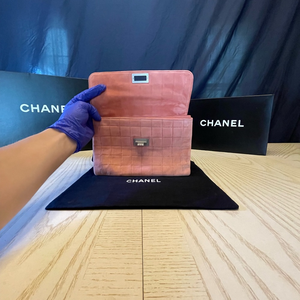 Authentic Chanel Handbag - Picture 5 of 10